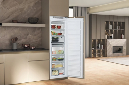 WHIRLPOOL Zamrażarka do zabudowy AFB18402