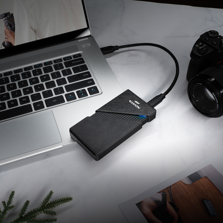 Dysk zewnętrzny SSD External SE920 2TB USB4C 3800
