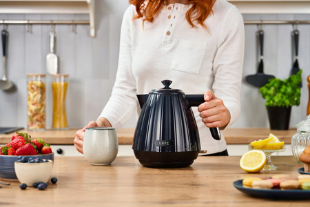 Czajnik elektryczny Lafe Modern PRO