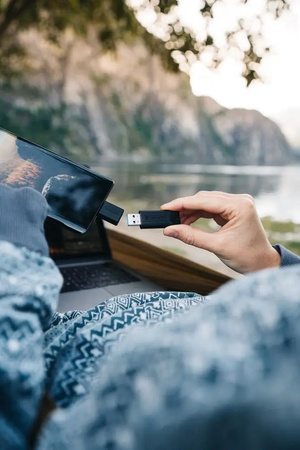 Pendrive VERBATIM PinStripe USB 3.0 Drive 16GB Black