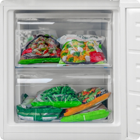 Lodówka wolnostojąca Kernau KFRC 13153.3 LF W KlasaE 136x54