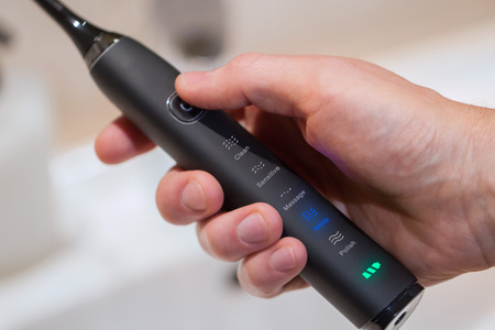 Soniczna szczoteczka do zębów Teesa SONIC BLACK