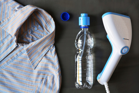 BLAUPUNKT Parownica do ubrań VSI601 1600W