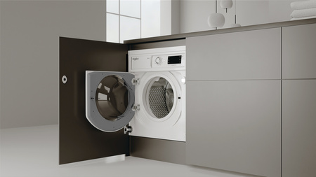 WHIRLPOOL Pralko-suszarka do zabudowy WDWG861485EU