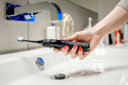 Soniczna szczoteczka do zębów Teesa SONIC BLACK