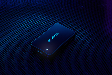 Dysk SSD HX200 1TB USB-C+A 1500/1400MB/s czarny